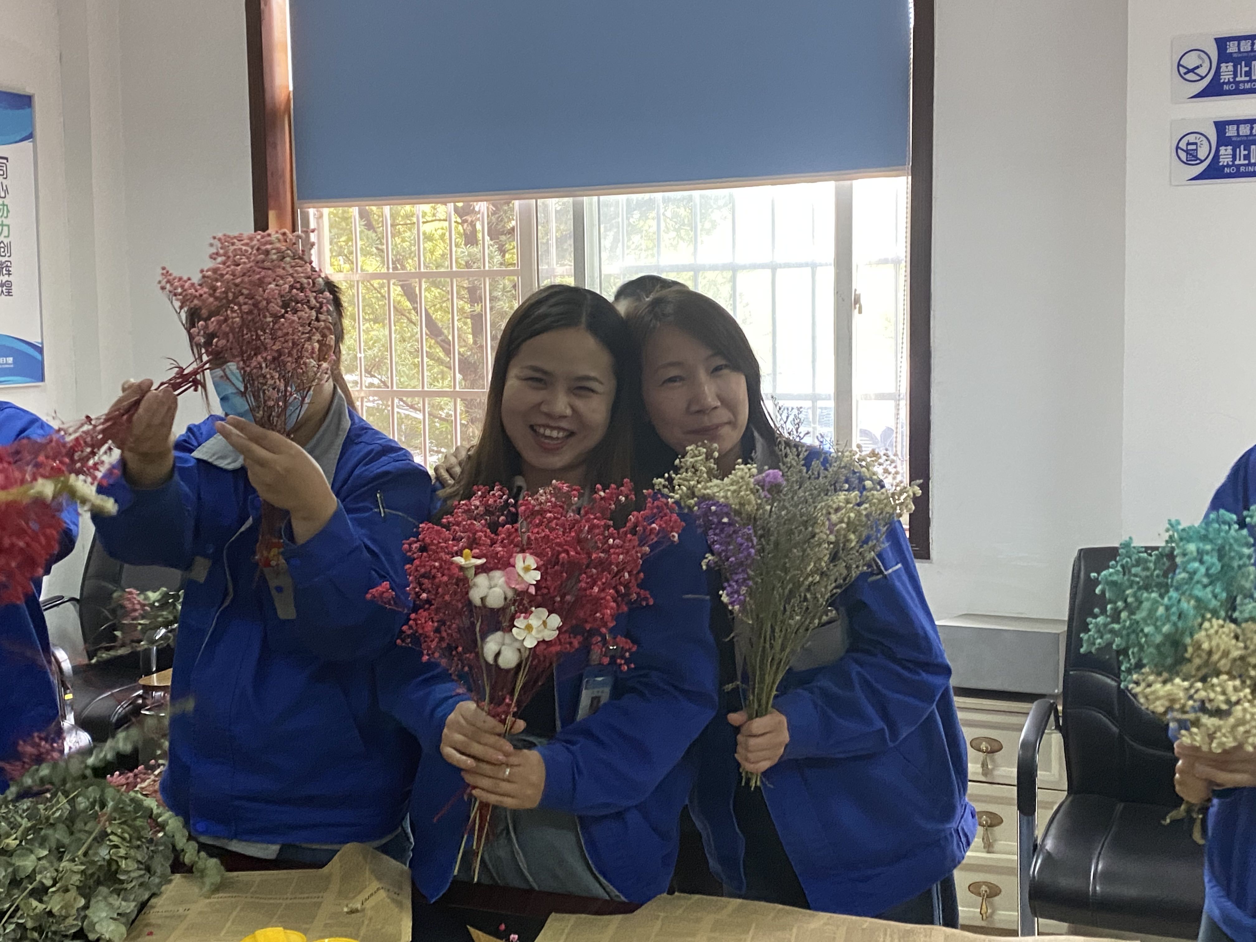 乐竞体育·（中国）手机网页版,宏明日望,株洲电子科技,湖南电容器,株洲电容器,电容器