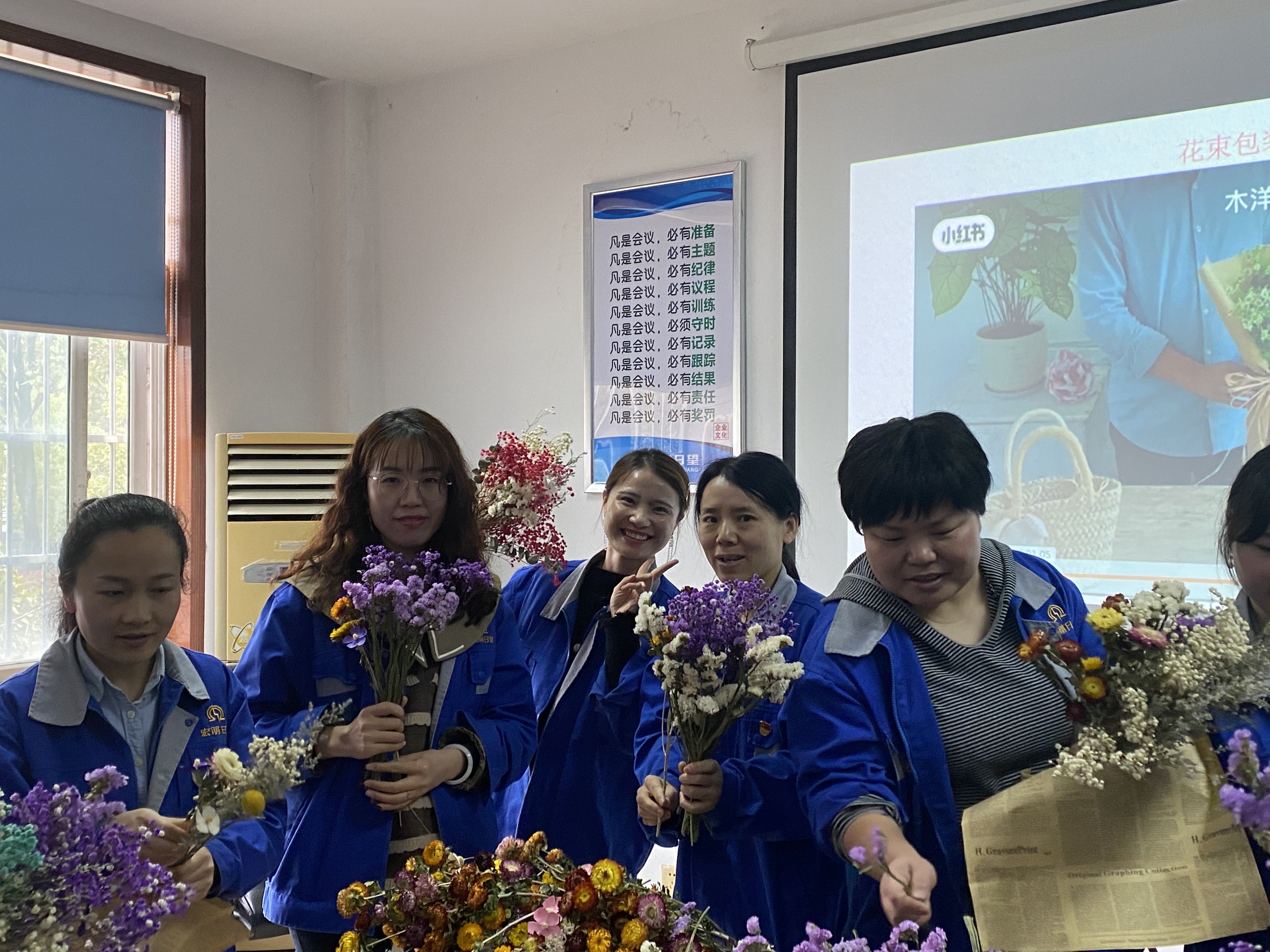 乐竞体育·（中国）手机网页版,宏明日望,株洲电子科技,湖南电容器,株洲电容器,电容器